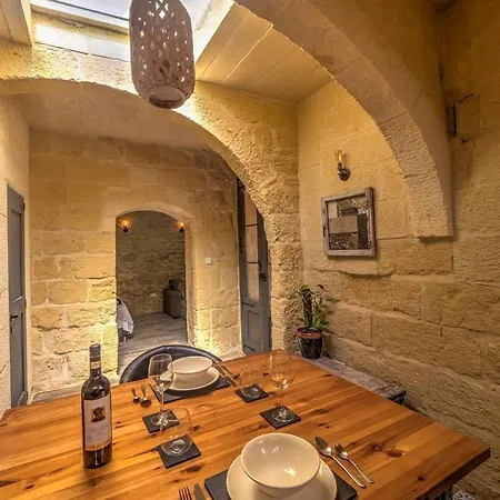 Roam Gozo - The Bunker - Stunning 1 Bed - Rare Find!