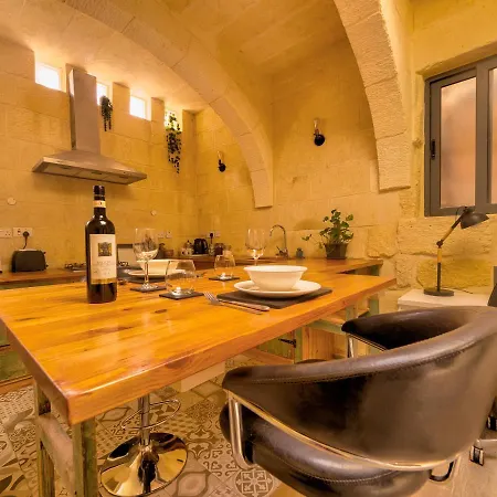 Lejlighed Roam Gozo - The Bunker - Stunning 1 Bed - Rare Find!
